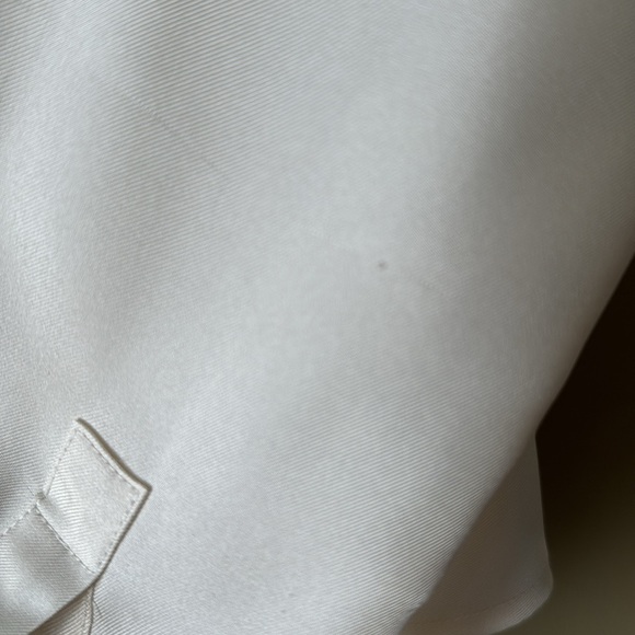 Carolina Herrera Button Down Silk Broadcloth Blouse Ivory Size 6 Pure Luxury - Picture 4 of 5